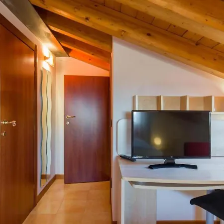 Residence Bardolino Apartment *