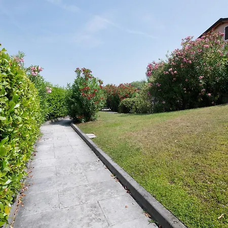 Residence Bardolino ברדולינו